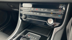 Jaguar XF 2.0d [180] R-Sport 4dr Auto Diesel Saloon